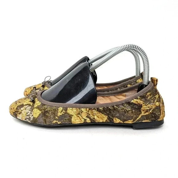 Jessica Simpson Nolan Bow Shimmery Gold Floral Ballet Flats - 7.5 - Picture 2 of 10
